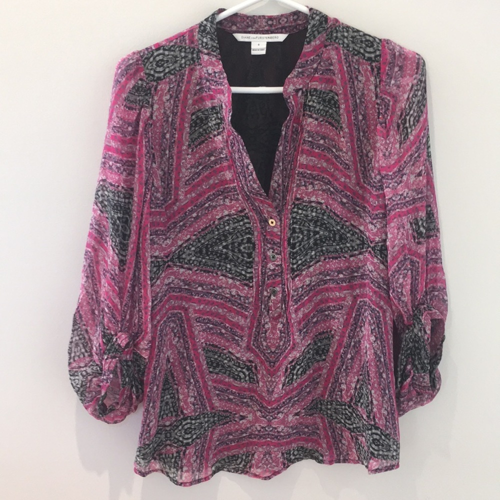 Diane Von Furstenberg silk blouse, size 6 or small